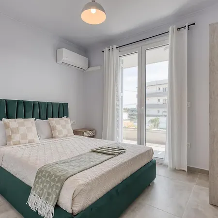 דירה Solazur House - Sea View By *